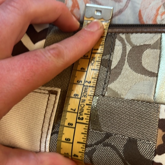 Women's Coach Zipper Coin Pouch with Tag - Picture 10 of 11